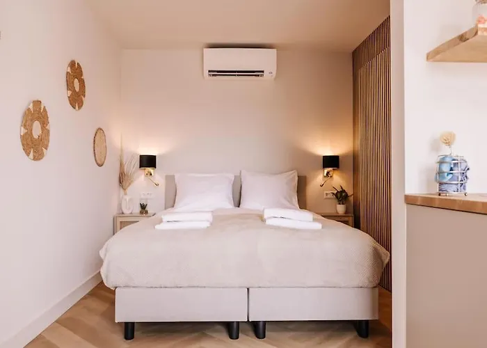 Ceebee - Free Parking