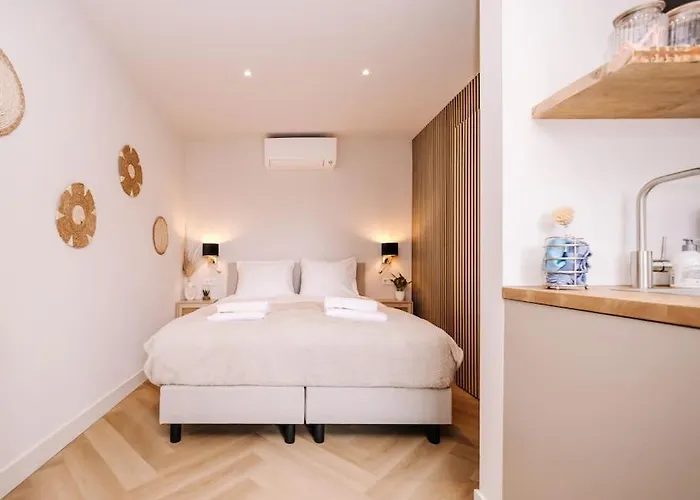 Ceebee - Free Parking 아파트 *