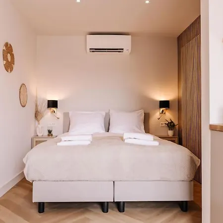 Ceebee - Free Parking