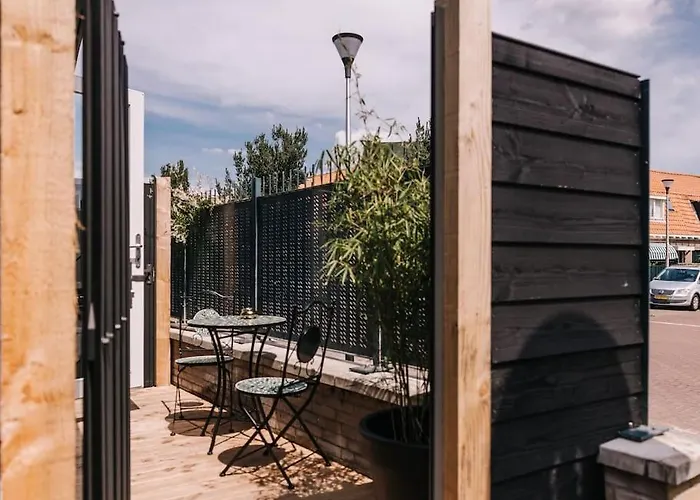 Ceebee - Free Parking * زاندفورت